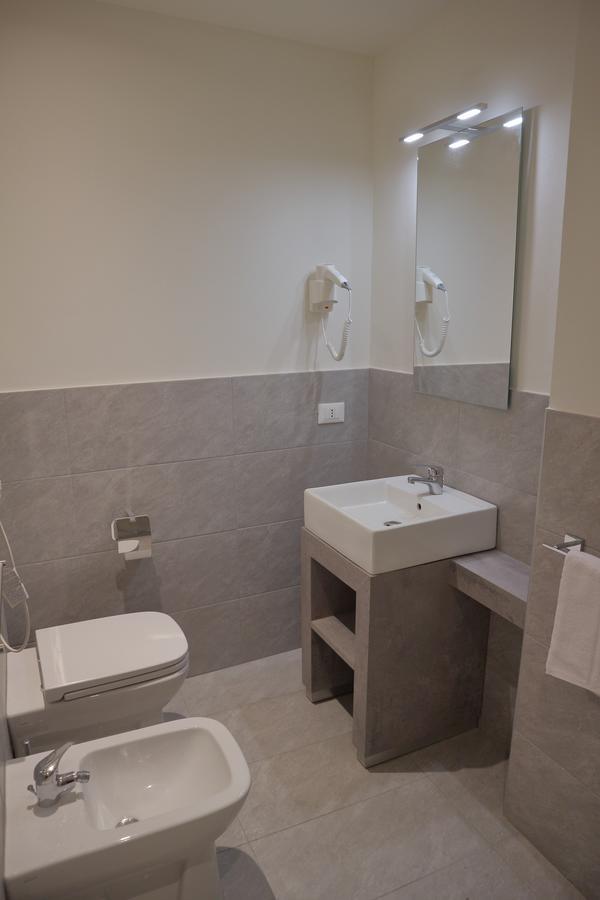 Dimora Dell'Arte - Foresteria Lombarda Smart Rent Sesto San Giovanni Exteriör bild