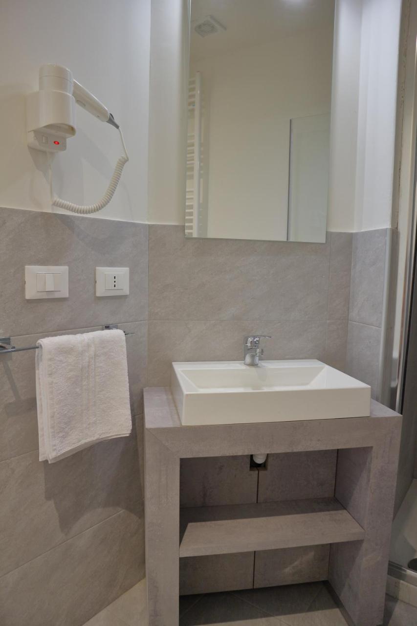 Dimora Dell'Arte - Foresteria Lombarda Smart Rent Sesto San Giovanni Exteriör bild